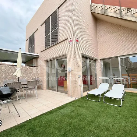 Casa Con Jardin En Vilafortuny 109d - Inmo22 Holiday home